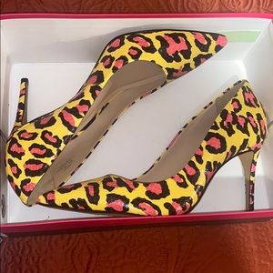 Vince Camuto high heel pump